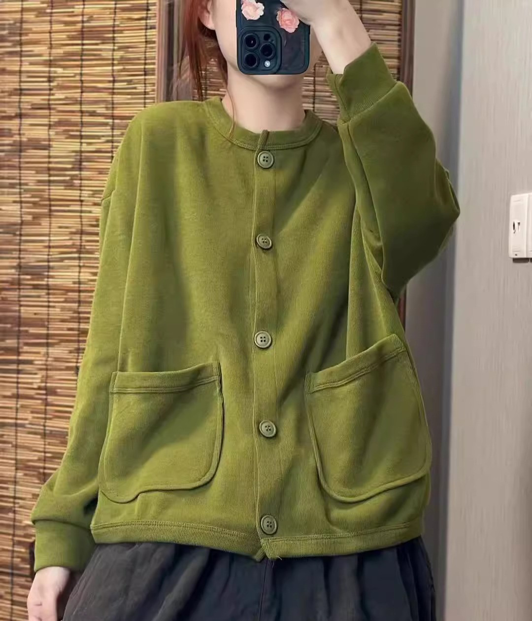 ゆったり厚手カーディガン★丸首 オリーブ色 ニット風素材 ジャケット風アウタ