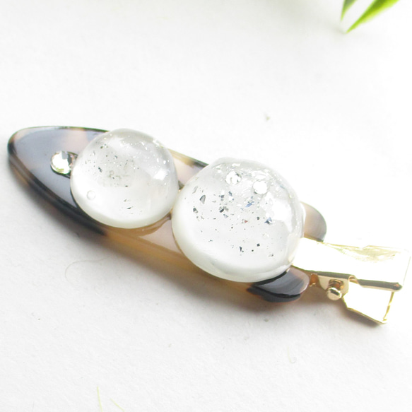 シンプルを好む雪だるま君は、クォーツだからこそシンプルでありたいと考える♪<創作ヘアクリップ>HC129 4枚目の画像