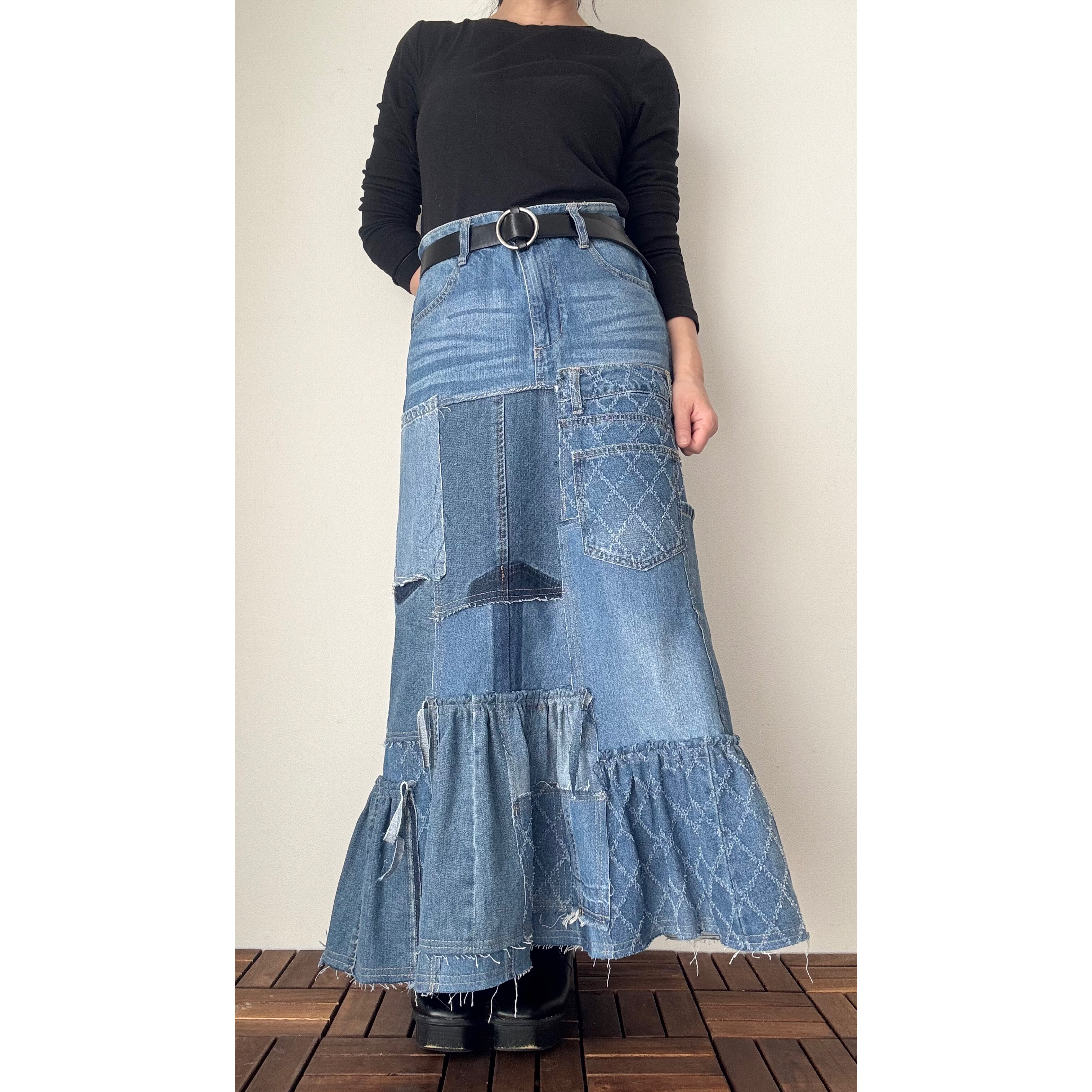 デニムリメイク　パッチワークロングスカート 落ち着いたブルーデニムのパッチワークロングスカート｜マキシ丈・大人