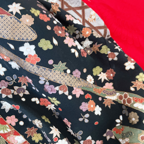 裏赤 留袖 リバーシブル スクエア変型ジレ 着物リメイク カーディガン