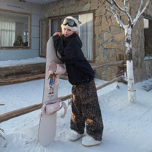 25-26限定 スノボウェア 上下セット ヒョウ柄 黒 撥水 3L メンズ