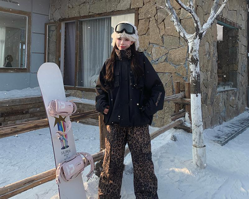 限定値下げ【ESTIVO】ヒョウ柄スノーボードウェア&パンツ 95eda8c2312e40265a262c50c2e065