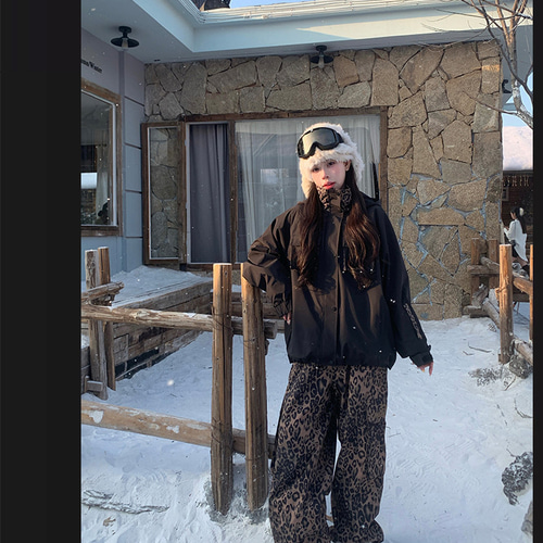 25-26限定 スノボウェア 上下セット ヒョウ柄 黒 撥水 3L メンズ