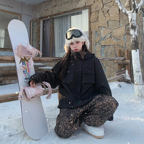 25-26限定 スノボウェア 上下セット ヒョウ柄 黒 撥水 3L メンズ