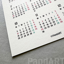 パンダの年間カレンダー2026 ポストカードサイズ 八木彩佑 「What are you doing ?」 5枚目の画像