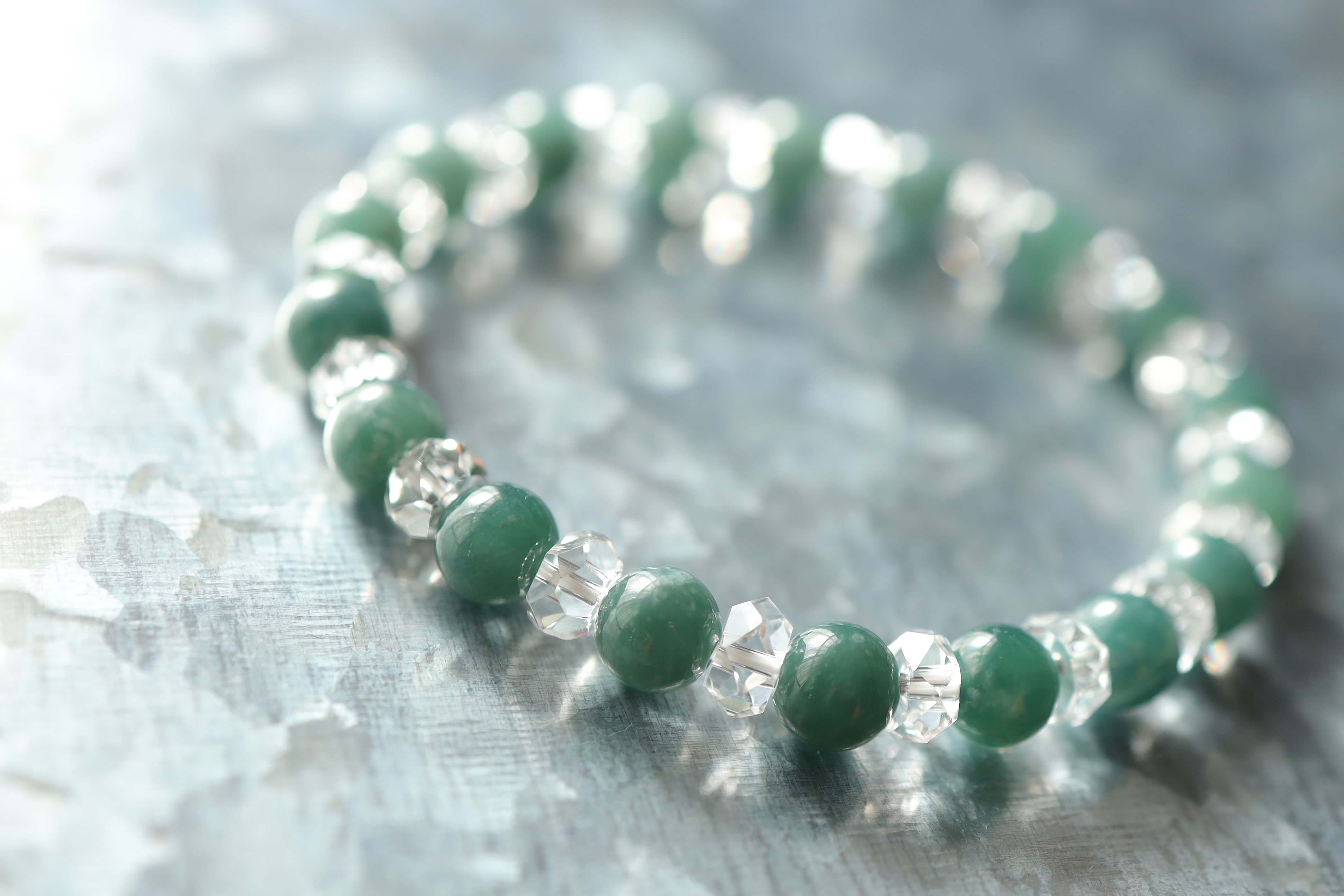 …☆スーパープレミアム☆超希少石☆ミャンマー産：青緑翡翠（ブルーグリーンジェイド）：6.5ミリ＆水晶☆天然石☆…