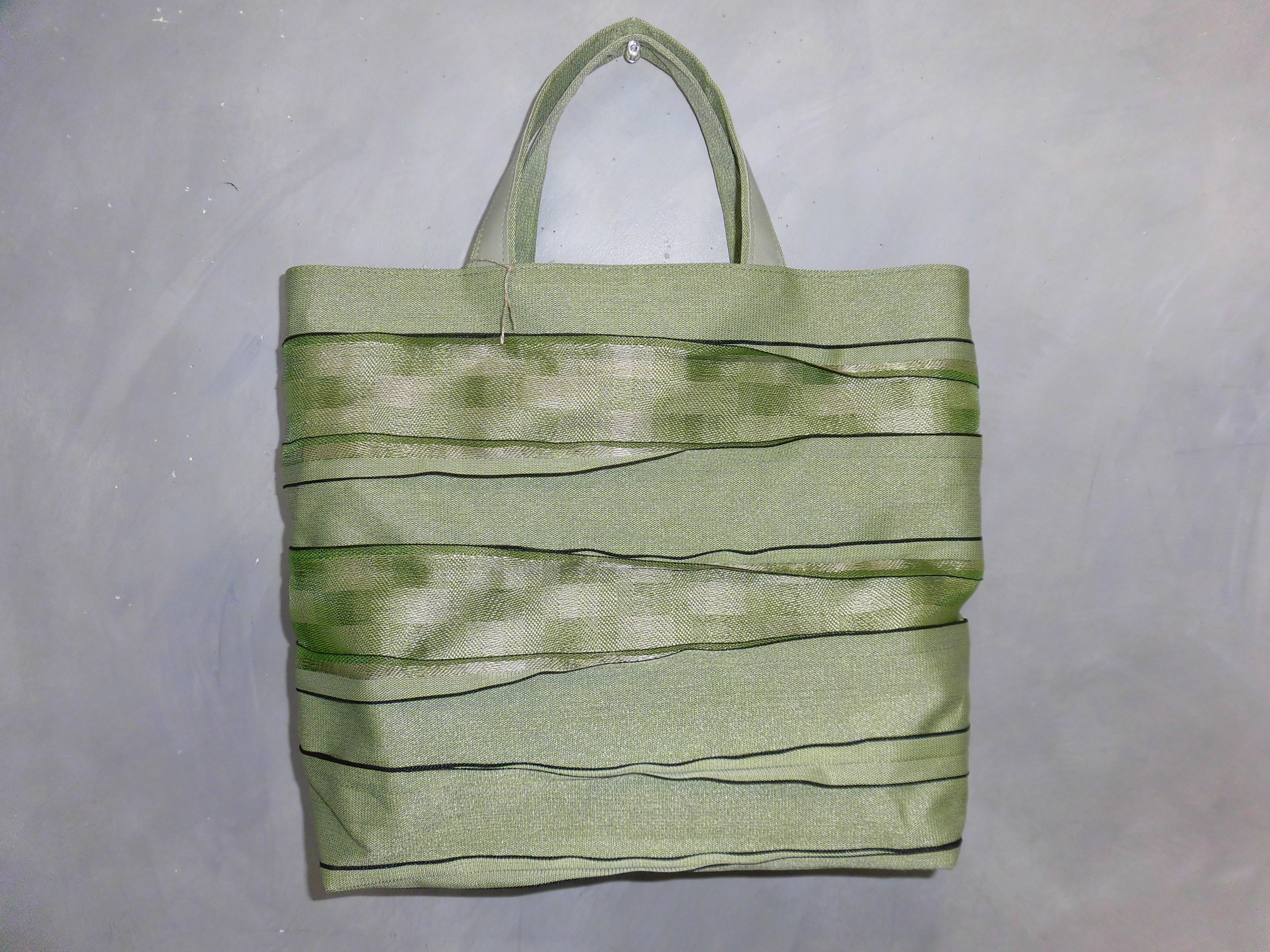 畳縁・A4サイズバッグ・軽くて丈夫なバッグ・畳縁バッグ