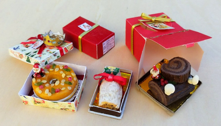 ミニチュア クリスマスケーキ サンタ王様ケーキ シュトーレン ブッシュドノエル3種類セット 箱付き