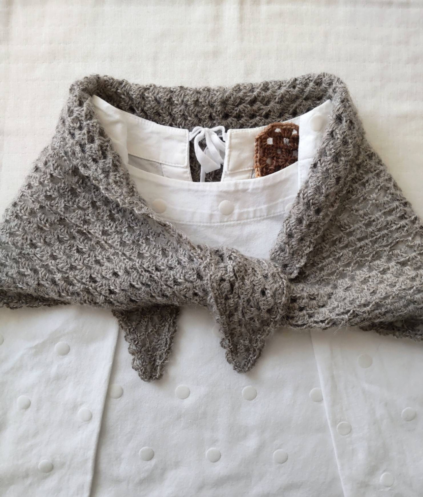 ほわほわ三角ストール