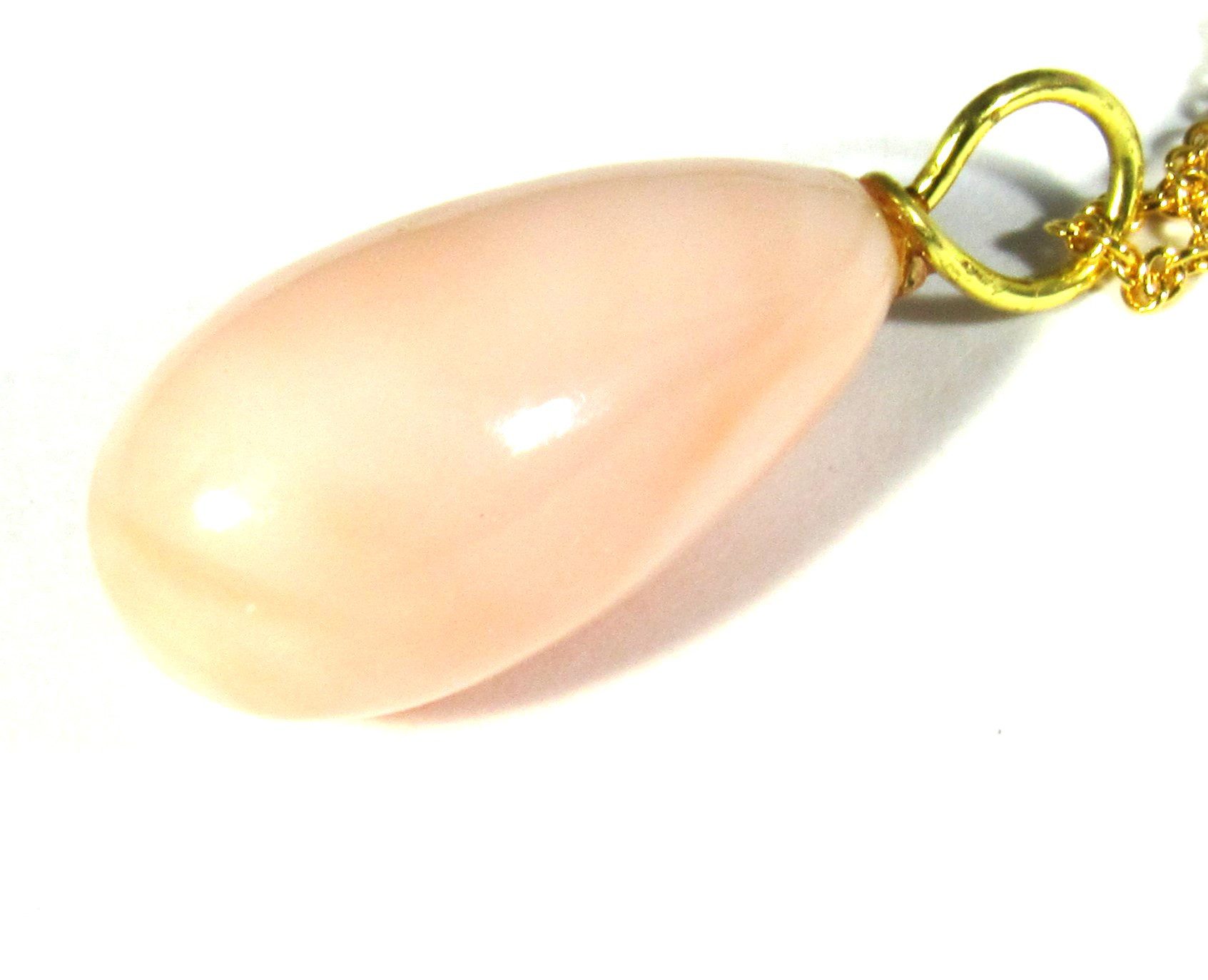 宝石珊瑚　さんご　オオバルペンダント　ネックレス　アクセサリー・ ジュエリ－ 　IMG－1746