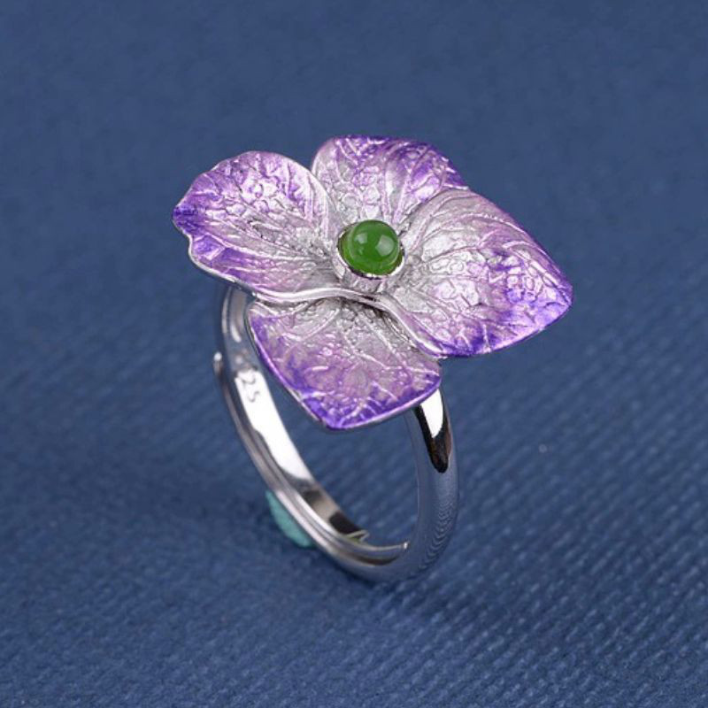 ハナミズキのリング - 自然の美しさを指先に届け　R440