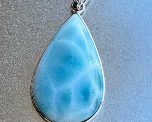 ラリマー しずく型ペンダントトップSV925✨️高品質天然石【石言葉