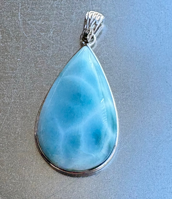 ラリマー しずく型ペンダントトップSV925✨️高品質天然石【石言葉