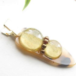 ときにゴールデンスノーマンは、クォーツよりも激しくド派手に着飾ります♪<創作ヘアクリップ>HC130 4枚目の画像