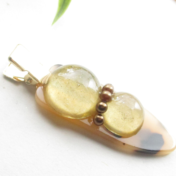 ときにゴールデンスノーマンは、クォーツよりも激しくド派手に着飾ります♪<創作ヘアクリップ>HC130 4枚目の画像