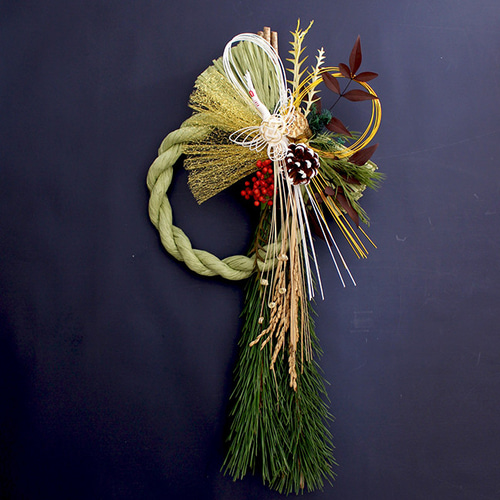 2026お正月新作【生花】フレッシュ若松の迎春しめ縄飾り月輪50cm（鶴