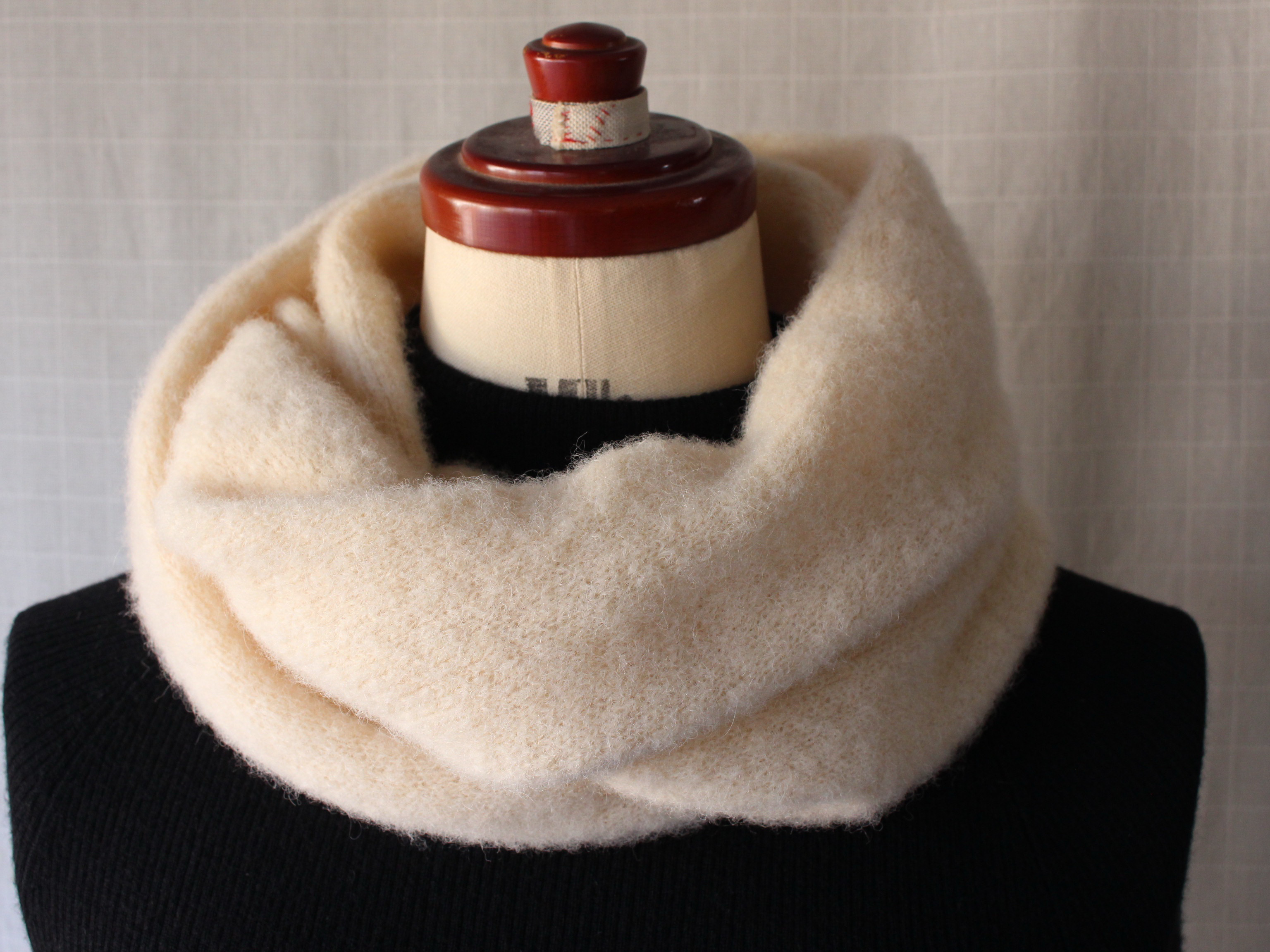 ふわふわ♪ベビーアルパカのニットスヌード