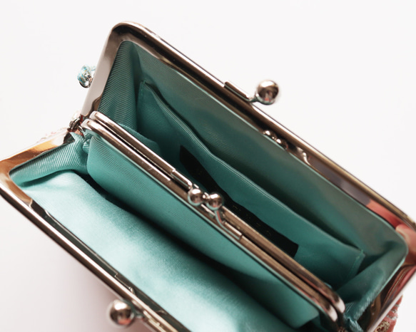 親子扣環錢包/飾品盒，印度刺繡，牛皮材質，腮紅花園 第5張的照片