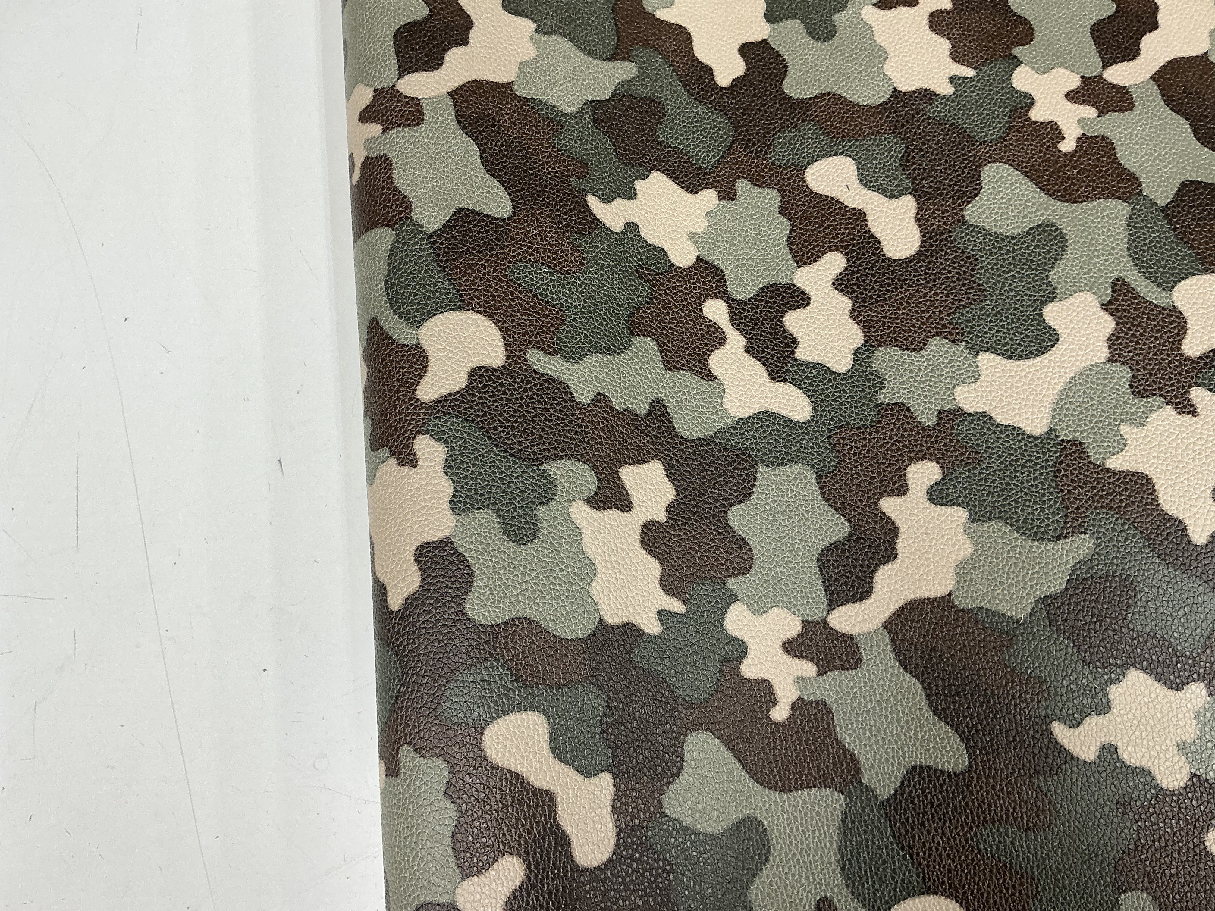 牛革【１枚カット革】No1402【アウトレット】現品限り