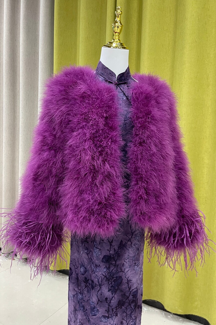 秋冬 長袖 オーストリッチファー 紫 もこもこ あったかい ジャケット 肩飾り 高級感 ウェディングドレス AK351
