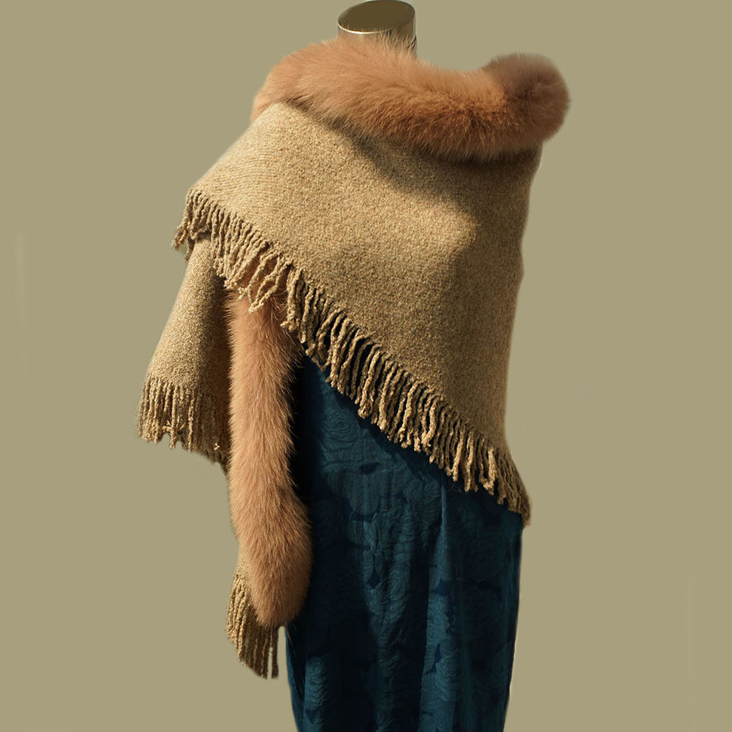 秋冬 ケープ ショール​ コーヒー色 もこもこ あったかい 高級感 肩飾り アクセサリー ウェディングドレス AK352