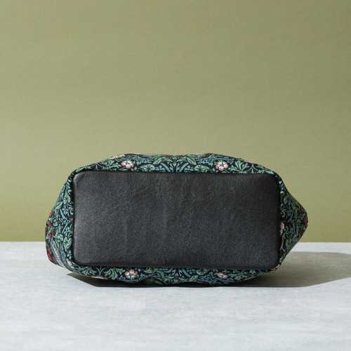 ウィリアムモリスのがま口バッグ」いちご泥棒 ショルダーバッグ noco