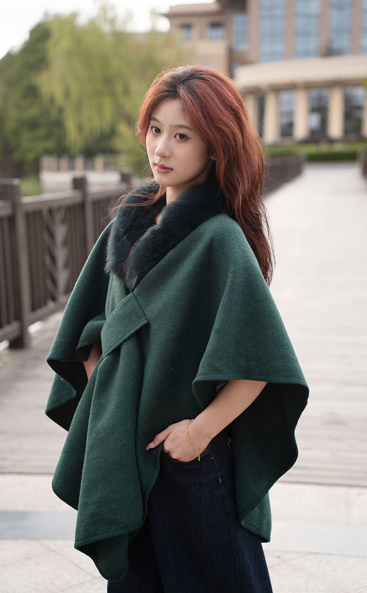 秋冬 ケープ 肩掛け​​​ 本狐毛 緑 もこもこ あったかい 肩飾り アクセサリー ウェディングドレス AK355