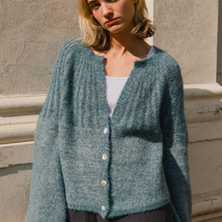 北歐風羊駝毛衣外套 - 霧藍 第4張的照片