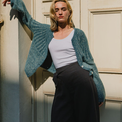 北歐風羊駝毛衣外套 - 霧藍 第6張的照片