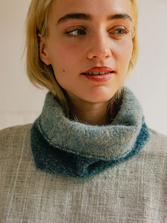 羊駝脖圍 - 霧藍 第3張的照片