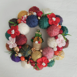 〔59〕毛糸玉リース お正月飾り ひなまつり (パープル・辰年) 59〕毛糸玉リース お正月飾り ひなまつり (パープル・辰年) 59〕毛糸玉