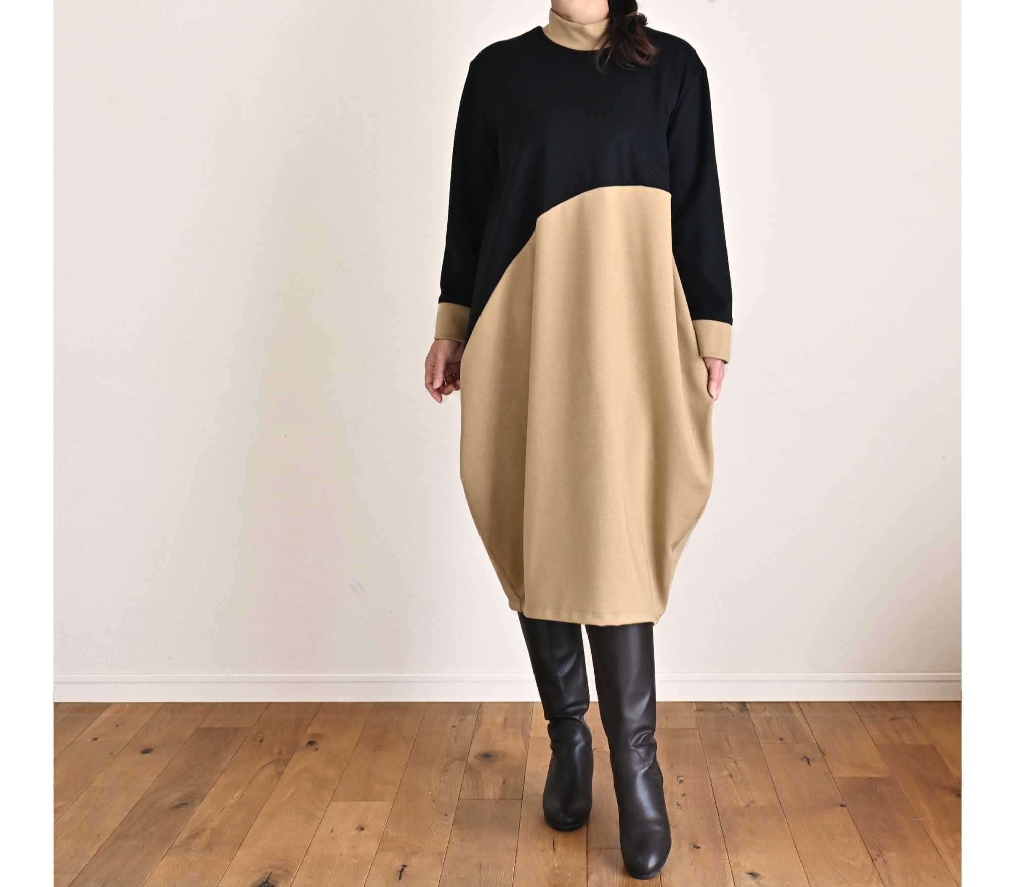 短納期♦︎カーブデザインコクーンワンピース♦︎Bタイプ＊ブラック×キャメルベージュ