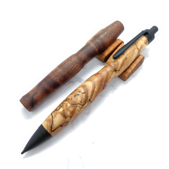 栃の木軸ボールペン（ウォルナットの替え軸セット）シャープペンシルに変更可 1枚目の画像