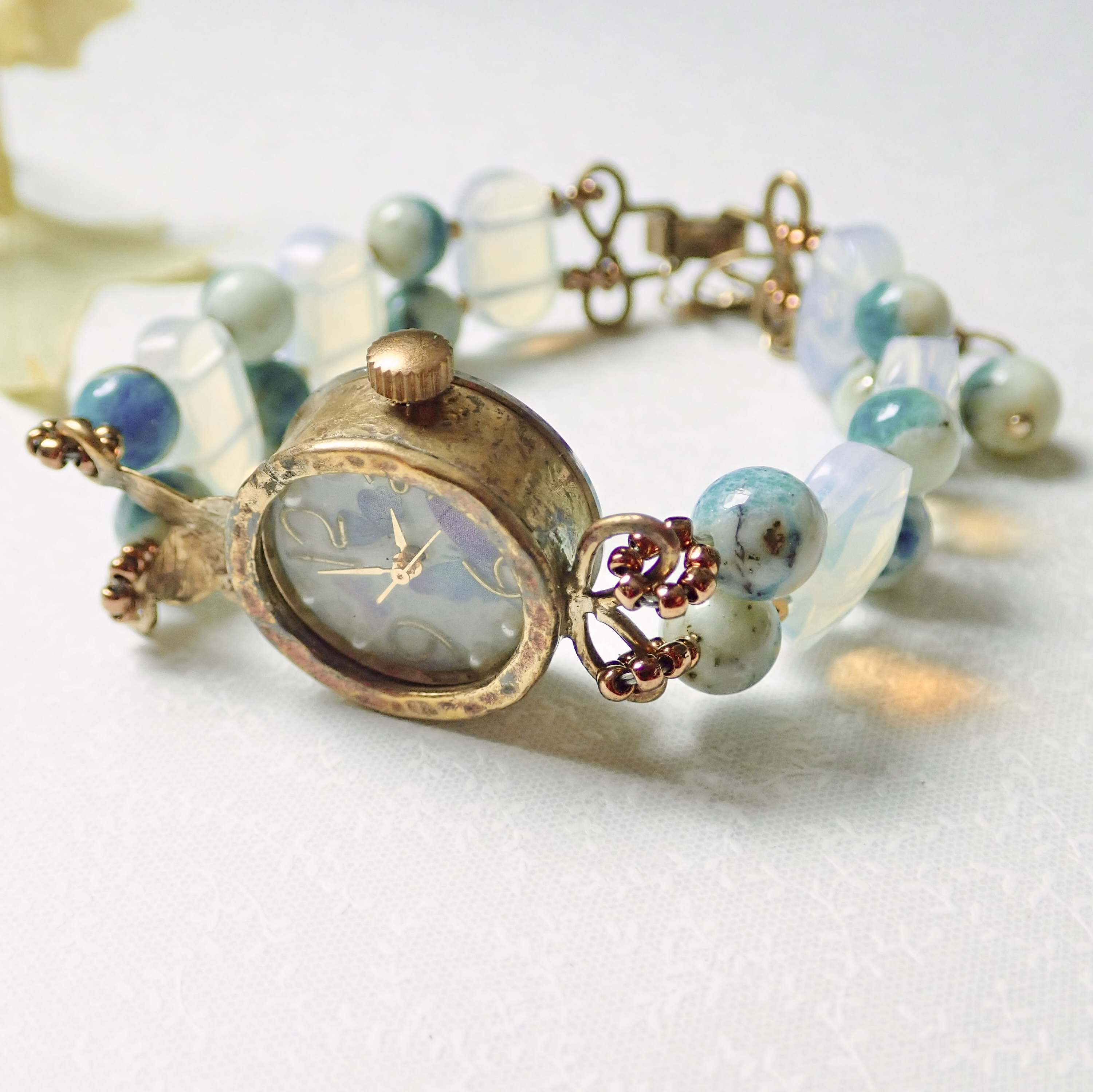 天然石腕時計　No.19～「夢の森の蝶々」～