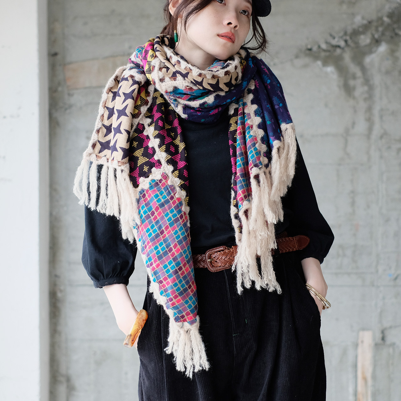 #新作2026【新色】主役級マフラー！柄生地パッチワーク大判ストール（22w-18）パターンE