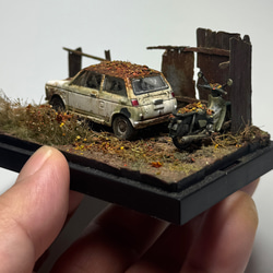 廃車のある風景のジオラマ作品 “stilllife 20031” / ホンダ シティ