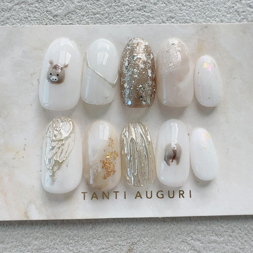 ネイルチップ・付け爪 mitsu Amazon | Nailux ネイルチップ ポイントM 【現役ネイリスト監修！】 極