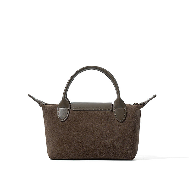 スエード調レザーのミニショルダー｜ふんわり柔らかな質感を楽しむ2WAYバッグ