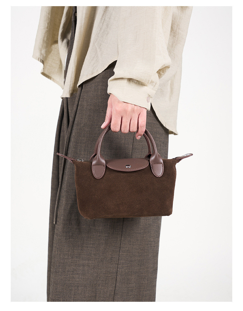スエード調レザーのミニショルダー｜ふんわり柔らかな質感を楽しむ2WAYバッグ