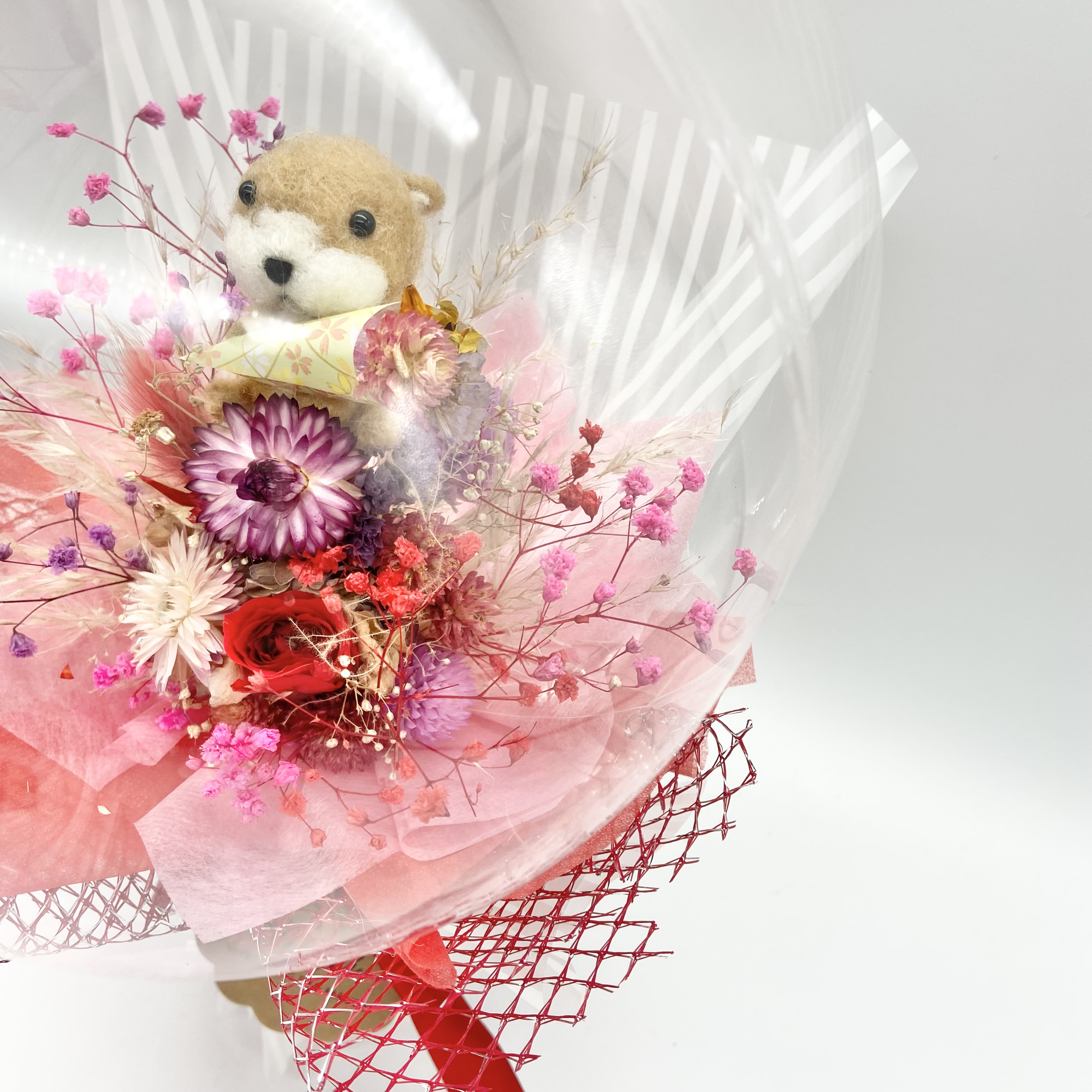 羊毛カワウソ♡レッド　プリザーブドフラワー薔薇　立てて飾れるバルーンブーケ