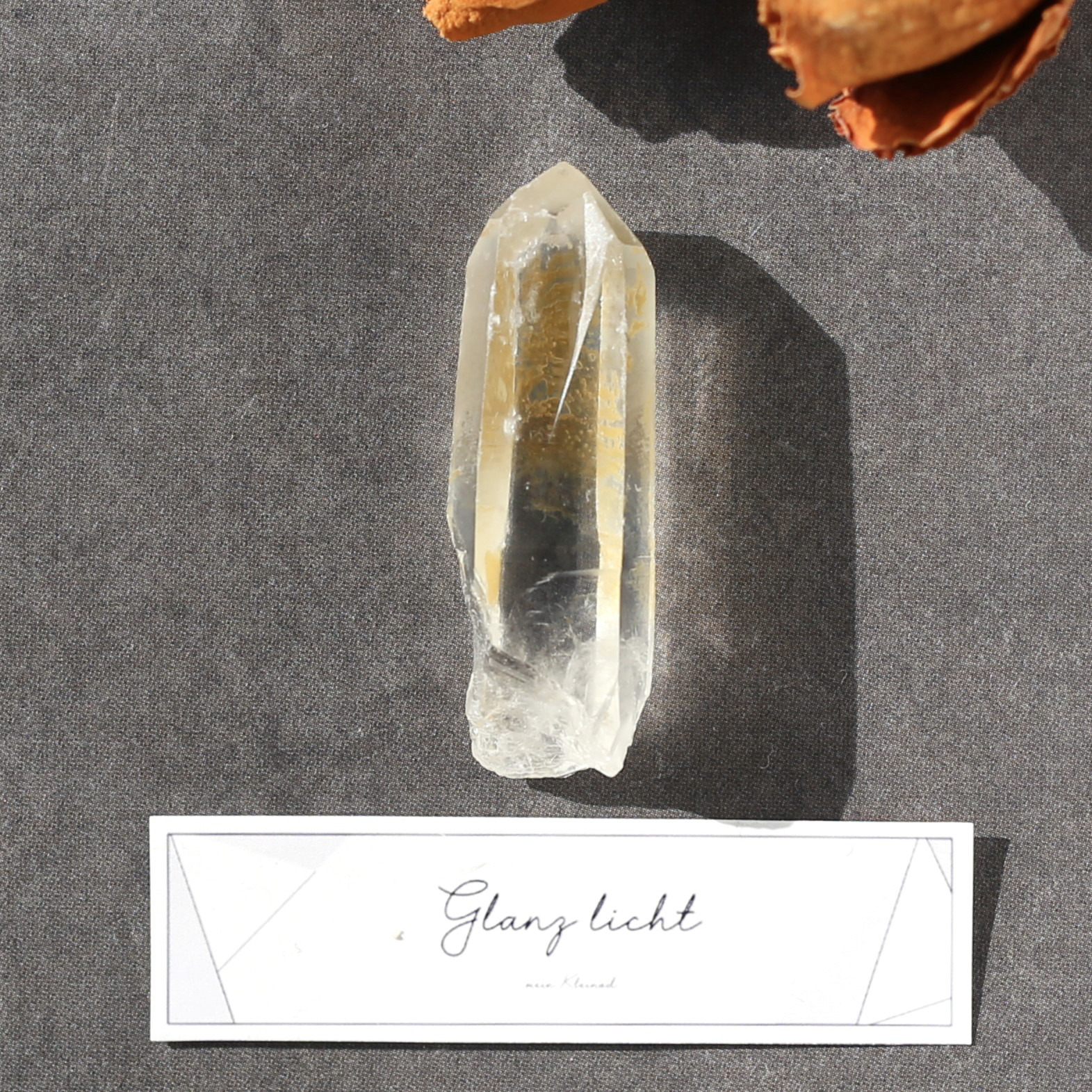 ゴールデンヒーラー クォーツ 原石 水晶 鉱物 希少石 天然石