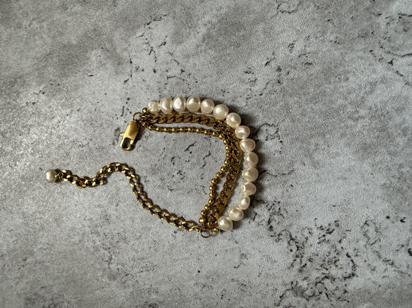 ーlayer pearl braceletー　サージカルステンレス　チェーンブレード　ブレスレット　パールアクセサリー 4枚目の画像