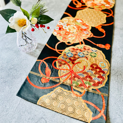 帯のタペストリー アンティーク 松と菊の扇 着物リメイク インテリア