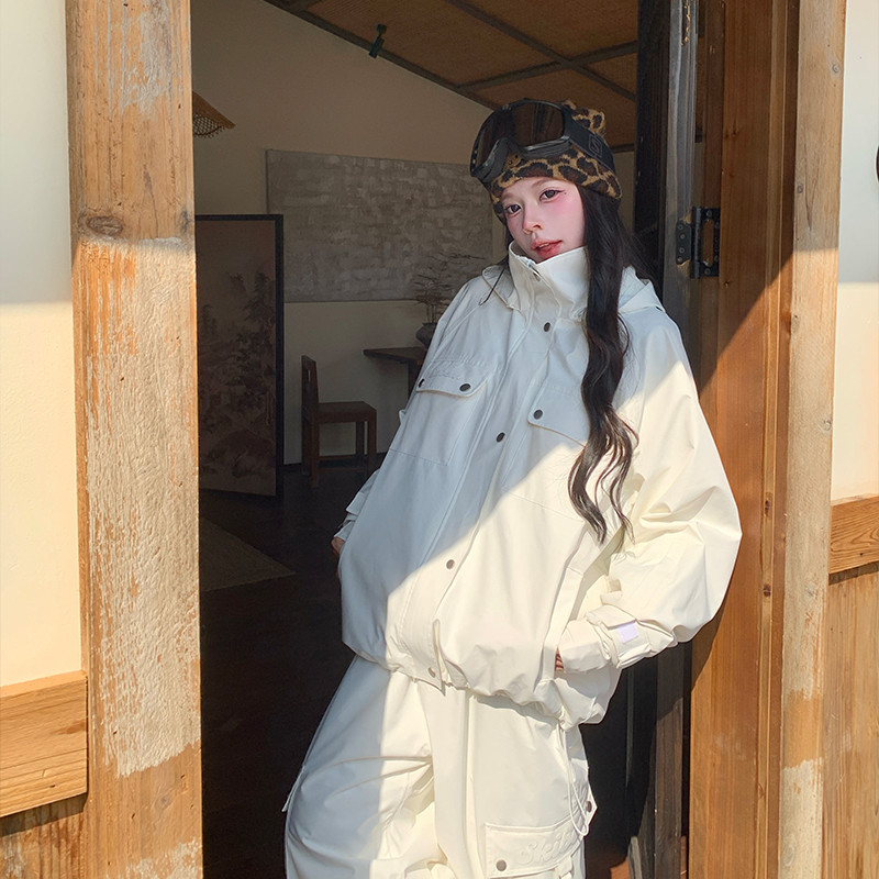 25-26秋冬限定 スノボウェア 上下セット クリーム色 撥水 3L メンズ レディース ジャケット パンツ SN035