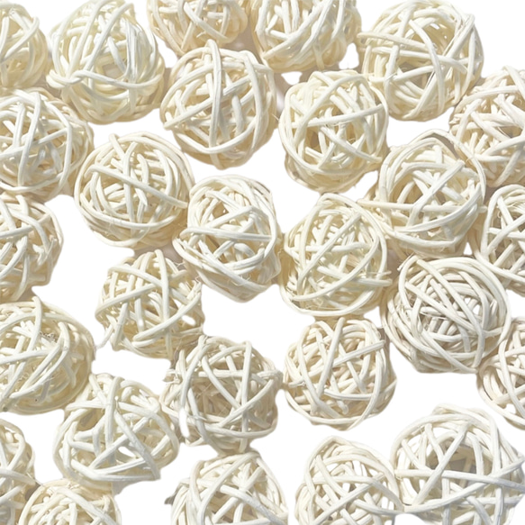 30個 直径3cm インコ かじりおもちゃ ミニ ラタンボール 籐 ボール 天然木 安心安全 白 ホワイト 1枚目の画像