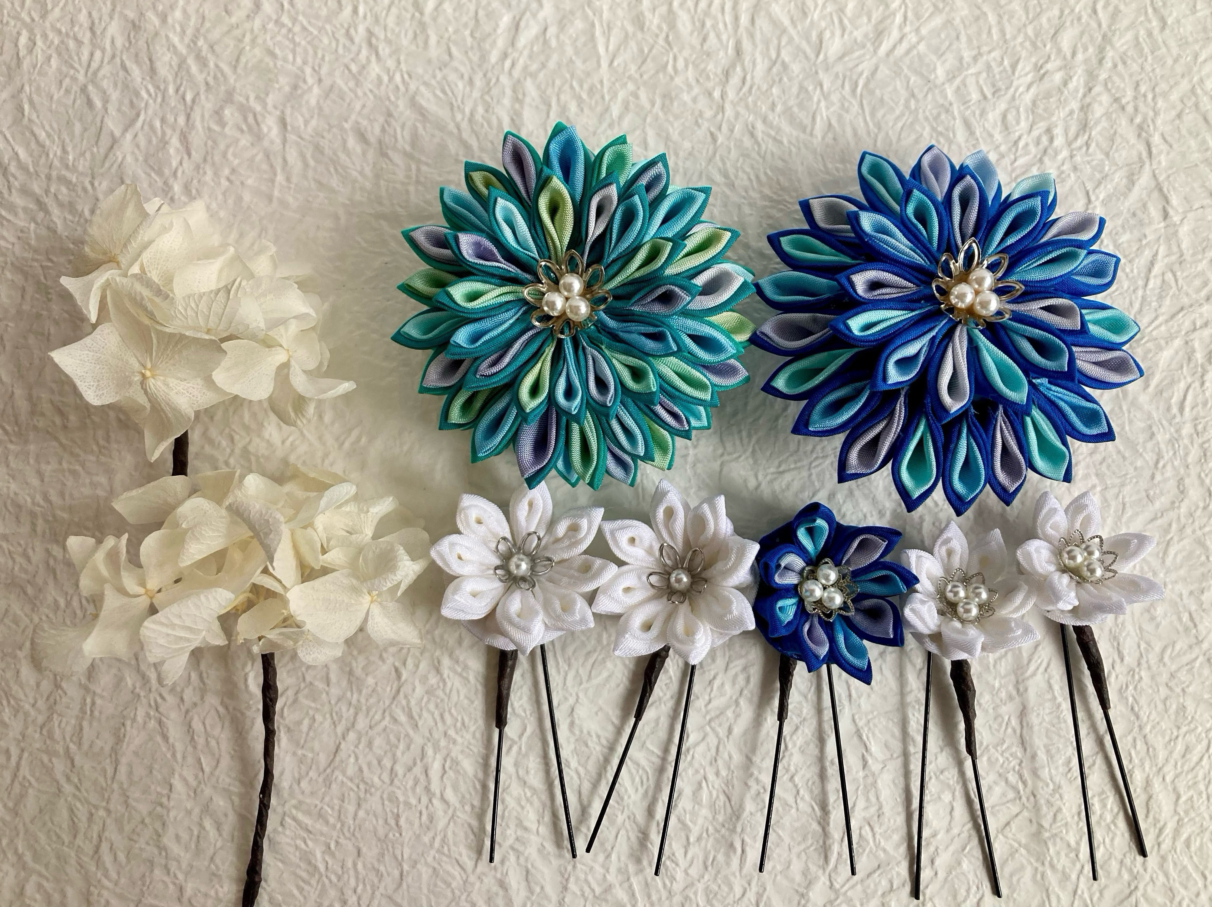 ＊グリーン&ブルー&ホワイトつまみ細工*プリザーブドフラワー　成人式　卒業式　結婚式　和