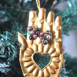 冬の新作【数量限定】大人の色合い　オーナメント風　ボリューム　天然石パール　サージカルステンレスピアス 4枚目の画像