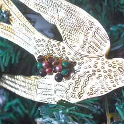 冬の新作【数量限定】大人の色合い　オーナメント風　ボリューム　天然石パール　サージカルステンレスピアス 6枚目の画像