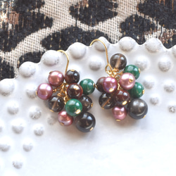 冬の新作【数量限定】大人の色合い　オーナメント風　ボリューム　天然石パール　サージカルステンレスピアス 7枚目の画像