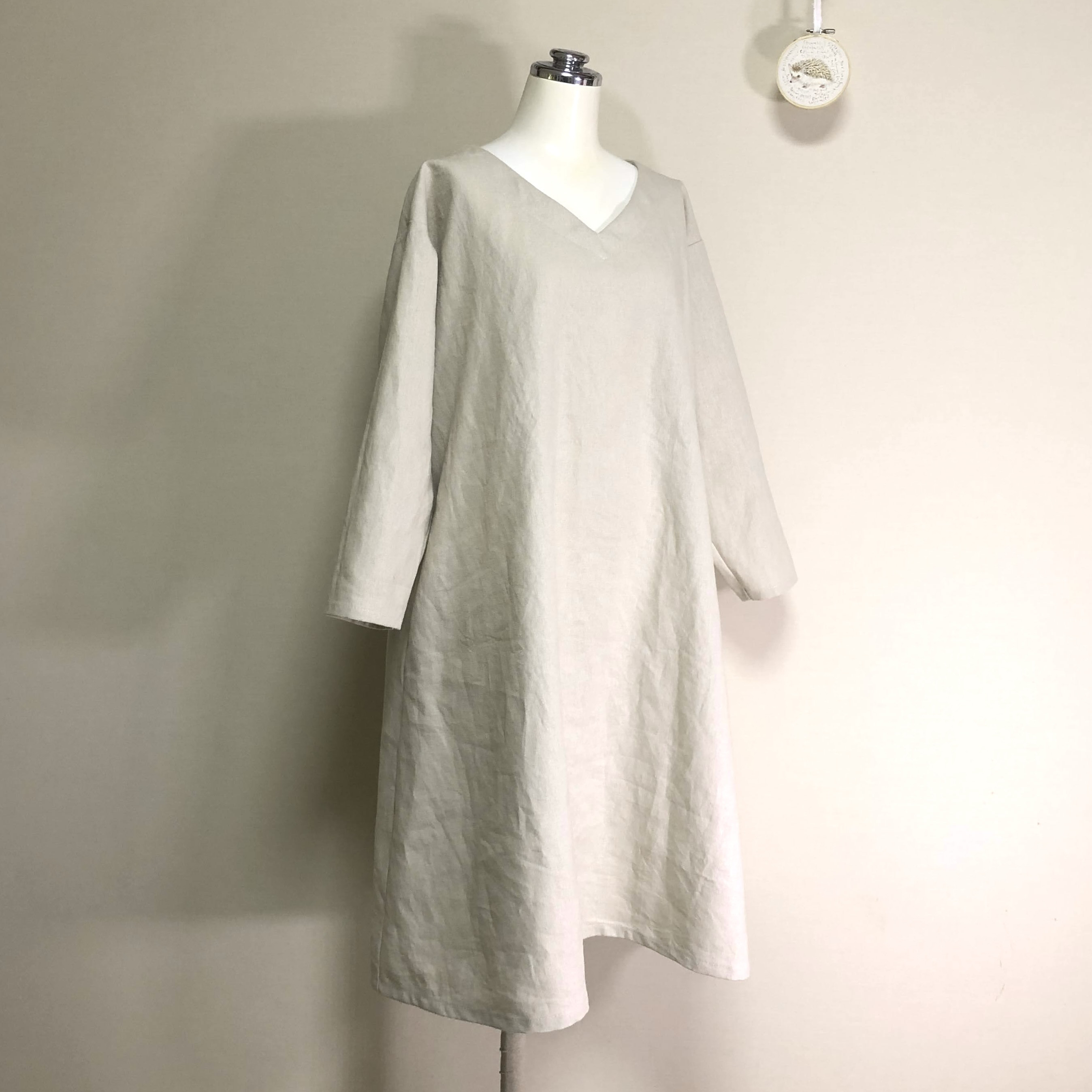 魔女ワンピ　長袖【＃25リネン キャンバス】エクリュ◆フリーサイズ（リネン100％）